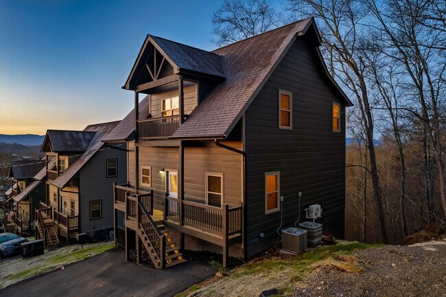 Photo - 2127 Eagle Feather Dr