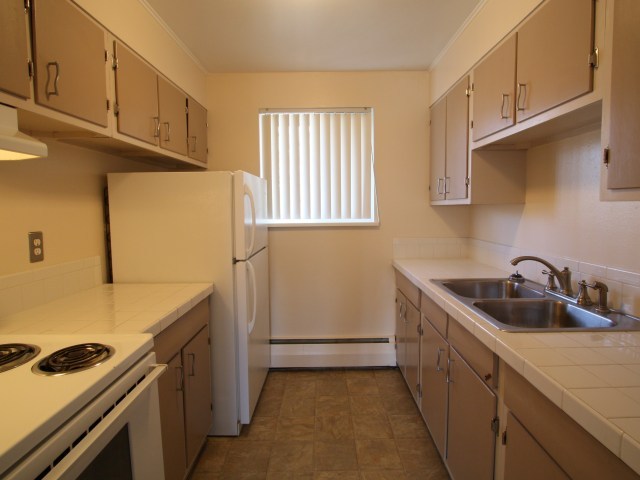 Photo - Village Green Apartments