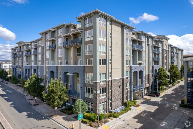 Photo - Elan at Dublin Station Apartments