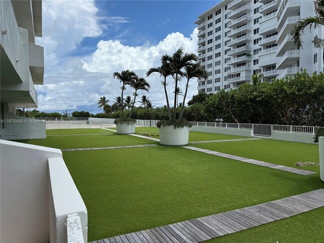 Building Photo - 199 Ocean Ln Dr Unit 203 Rental