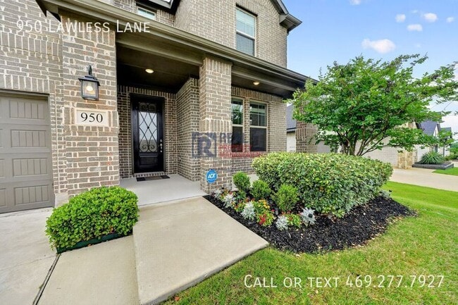 Photo - 950 Lawless Ln