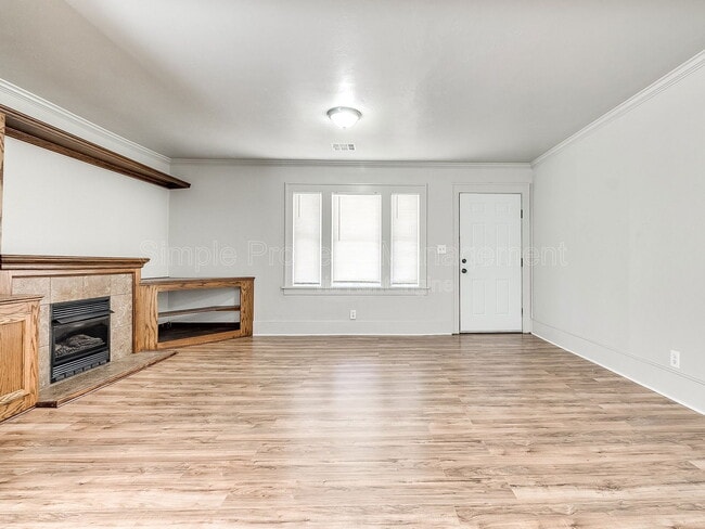 Photo - 912 NW 98th St