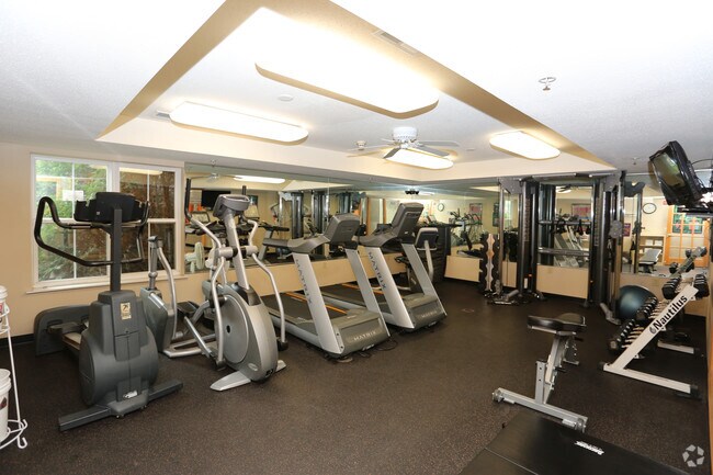 24 hour fitness center