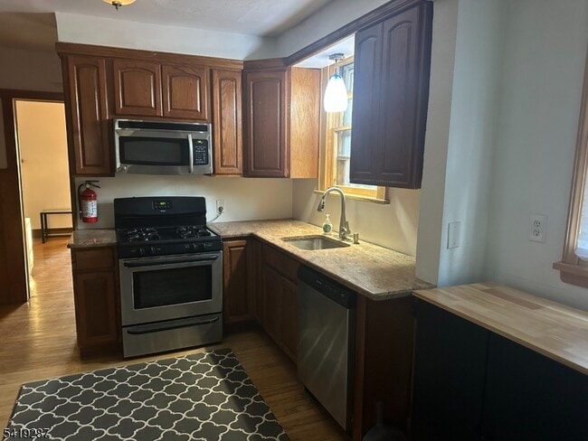 Photo - 325 Bogert Ave