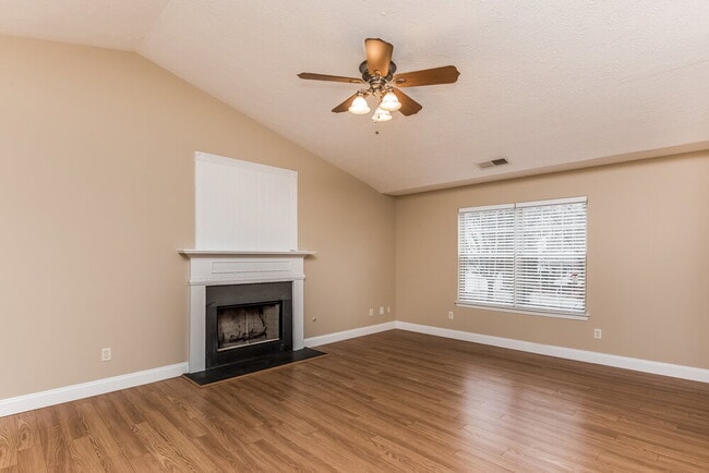 Photo - 2704 Lake Park Ridge E