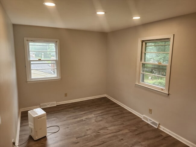 Photo - 726 Arlington Rd