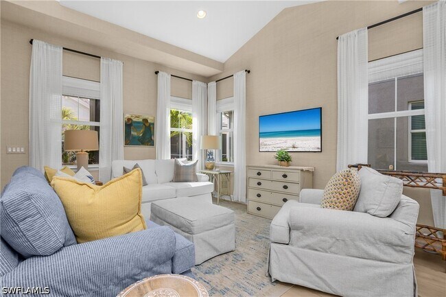 Photo - 7286 Saona CT
