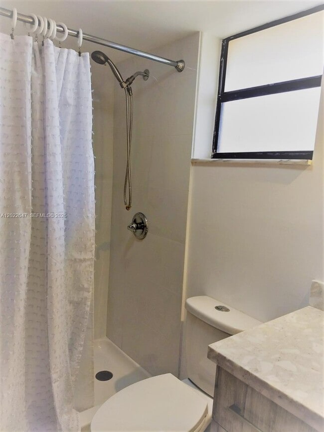 Photo - 14857 SW 104th St Unidad 9-201