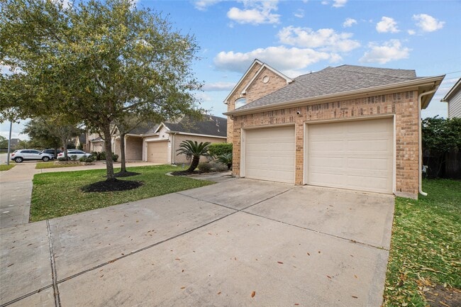 Photo - 13018 Orchard Green Dr