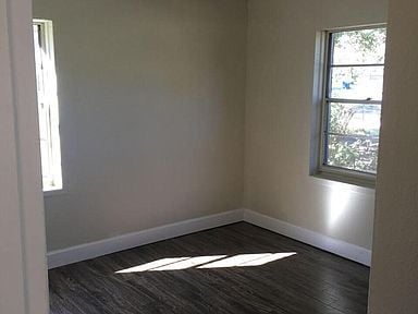 Photo - 5729 Marigold Rd
