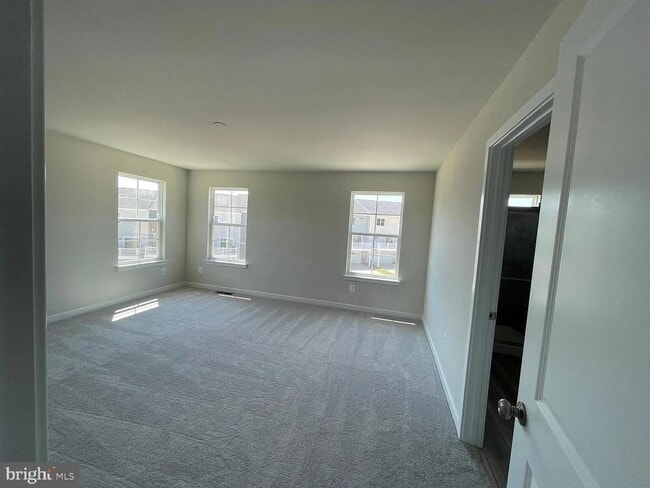 Photo - 2244 Barhill Wy