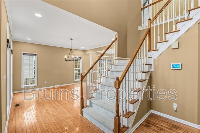 Photo - 1835 Morgans Mill Way