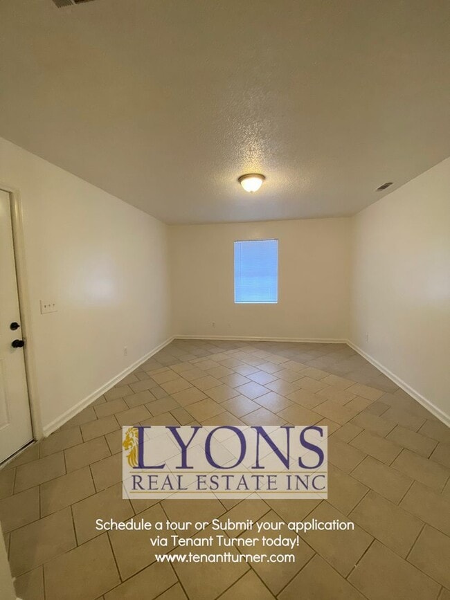 Photo - 1026 S Gordon Ave
