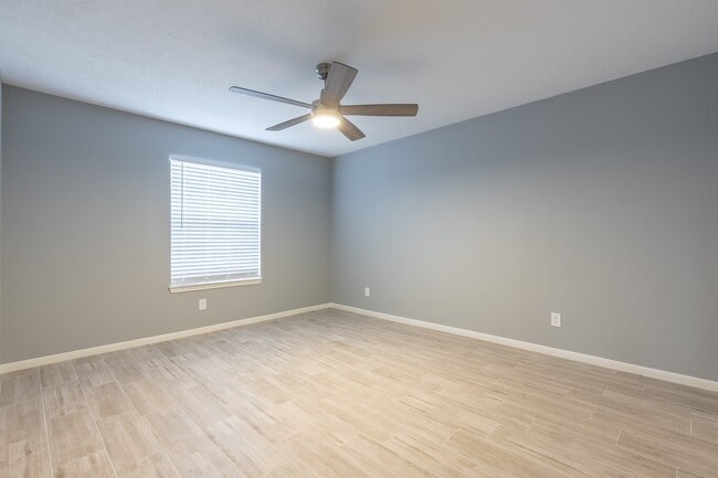 Photo - 14600 Fonmeadow Dr Unit 303