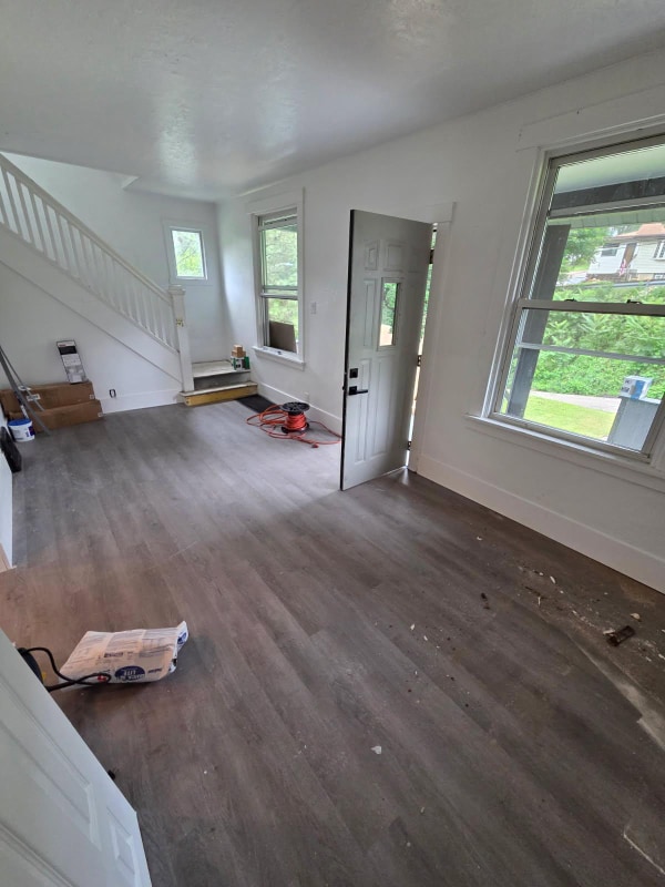 Photo - 144 Woodland Dr