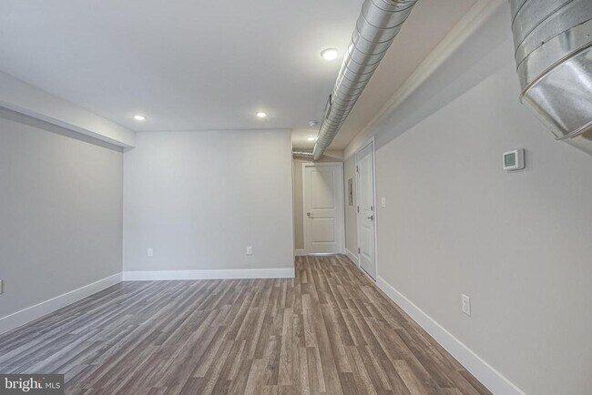 Photo - 1070 N Front St Unit A