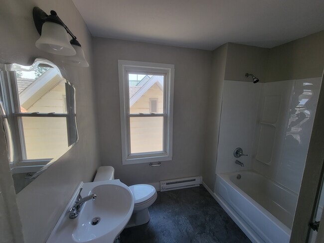 Photo - 516 2nd Ave S Unit 2