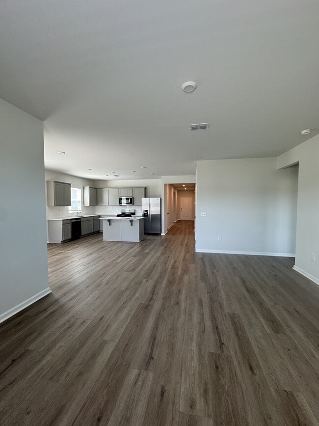 Photo - 3067 Visionary Dr