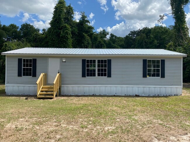 Photo - 1360 NW 86th Ln House