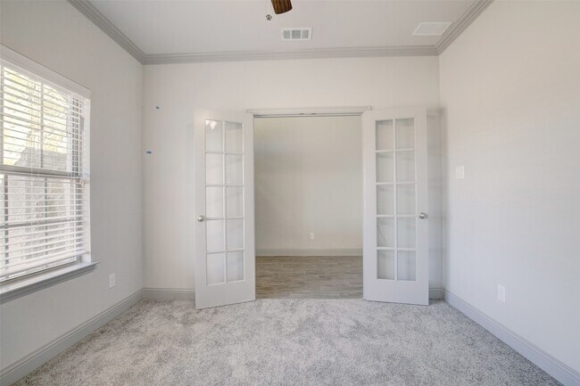 Photo - 7821 Cypress Dr