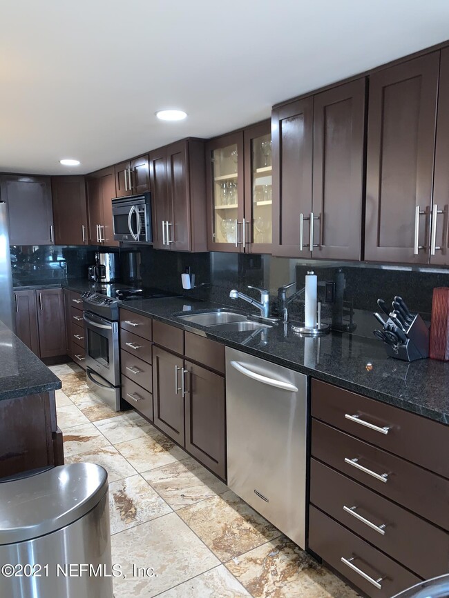 Photo - 728 Ocean Front