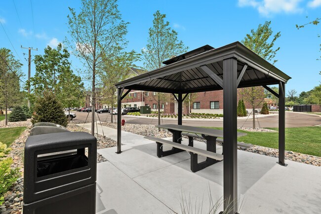 Sterling Park Place Apartments