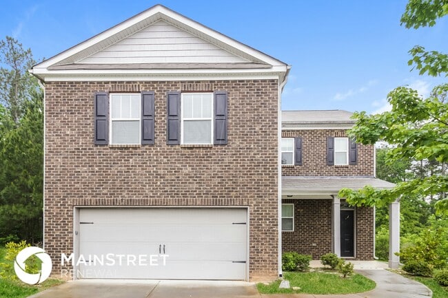 Building Photo - 2944 S Hills