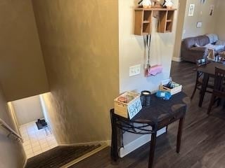 Photo - 623 Foxglove Ln