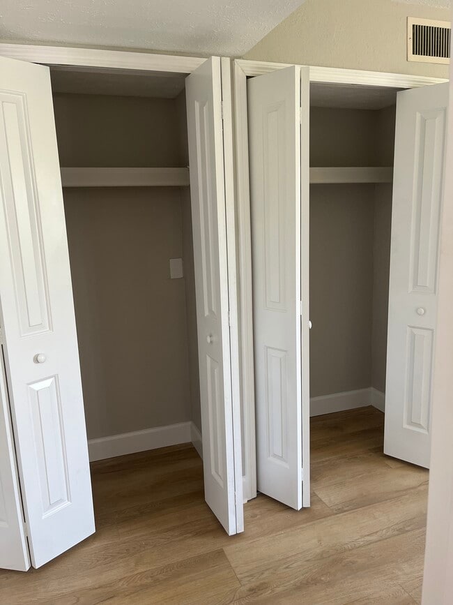 Double Closets In Primary Bedroom - 16251 Dublin Cir Unit Sanibel Way