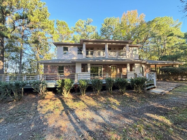 Photo - 5 Bed 3 Bath Home in Ruston