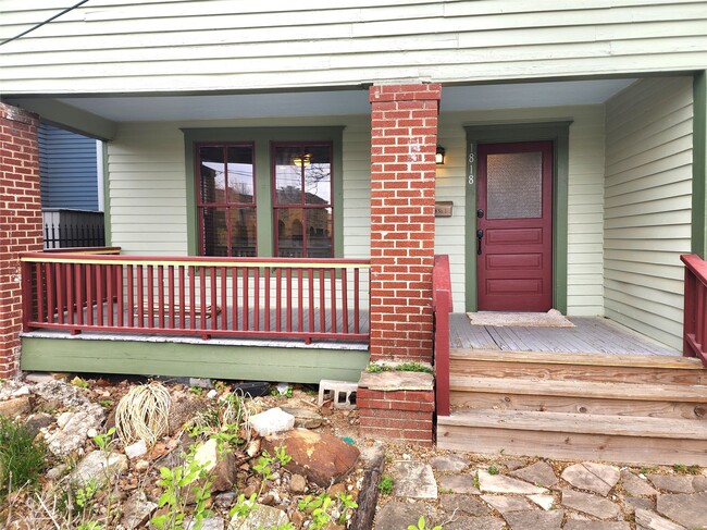 Photo - 1818 Kane St