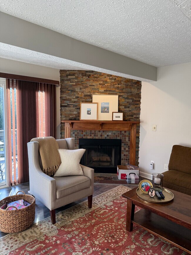 Photo - 6941 Dublin Village Dr