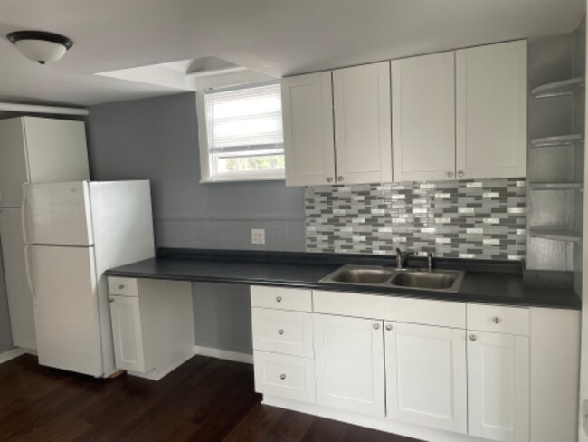 Photo - 1134 Webster Ave Unit 2