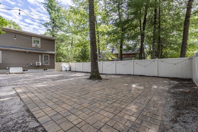 13 Andrew Ave