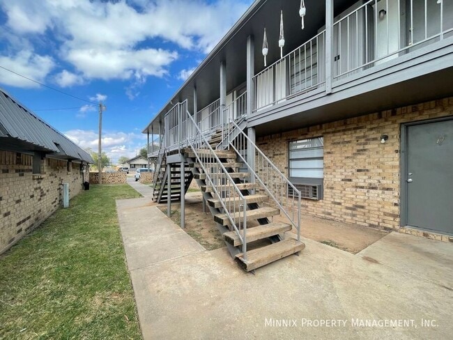 Photo - Village West Canyon