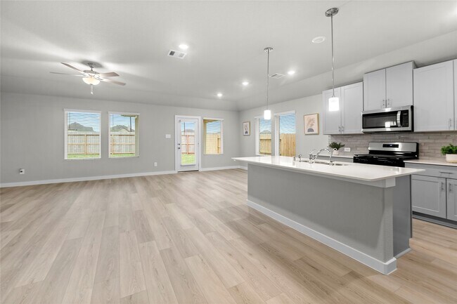 Photo - 6338 Brazos Trl Dr