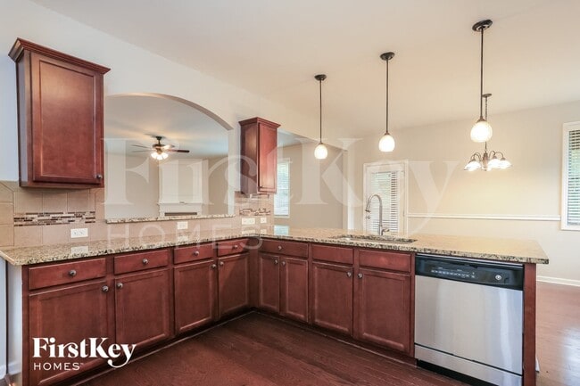 1172 Thomas Daniel Way