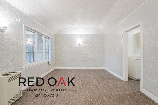 2360 W 18th St Unit 2366
