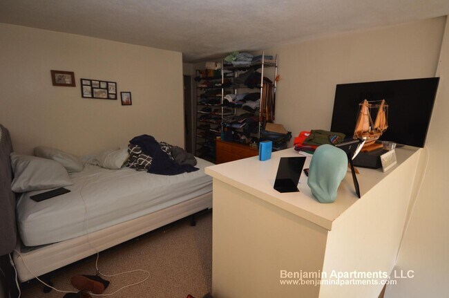 Photo - 385 Dorchester St Unit A8