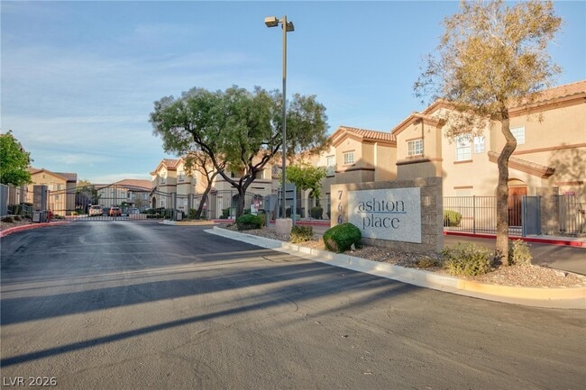 Photo - 7660 W Eldorado Ln Unit 138