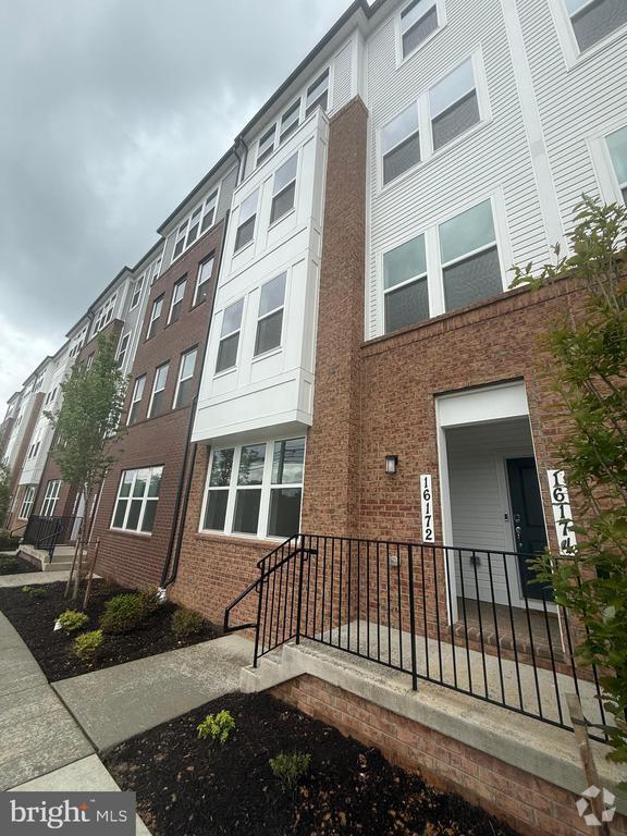 Building Photo - 16172 Frederick Rd Rental