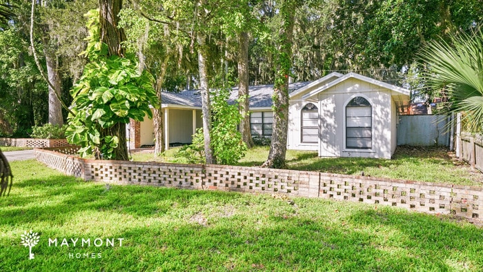 Photo - 2 Woodgate Ct