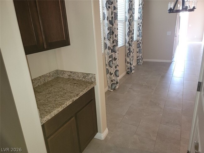 Photo - 2919 Tremont Ave