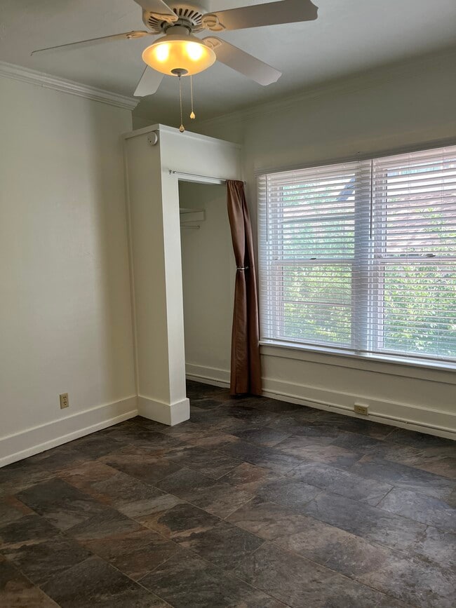 Building Photo - 1112 N Wahsatch Ave Rental