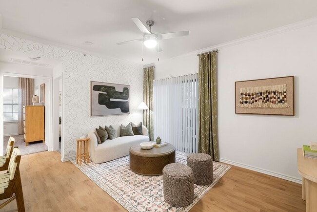 Photo - Cortland Benbrook