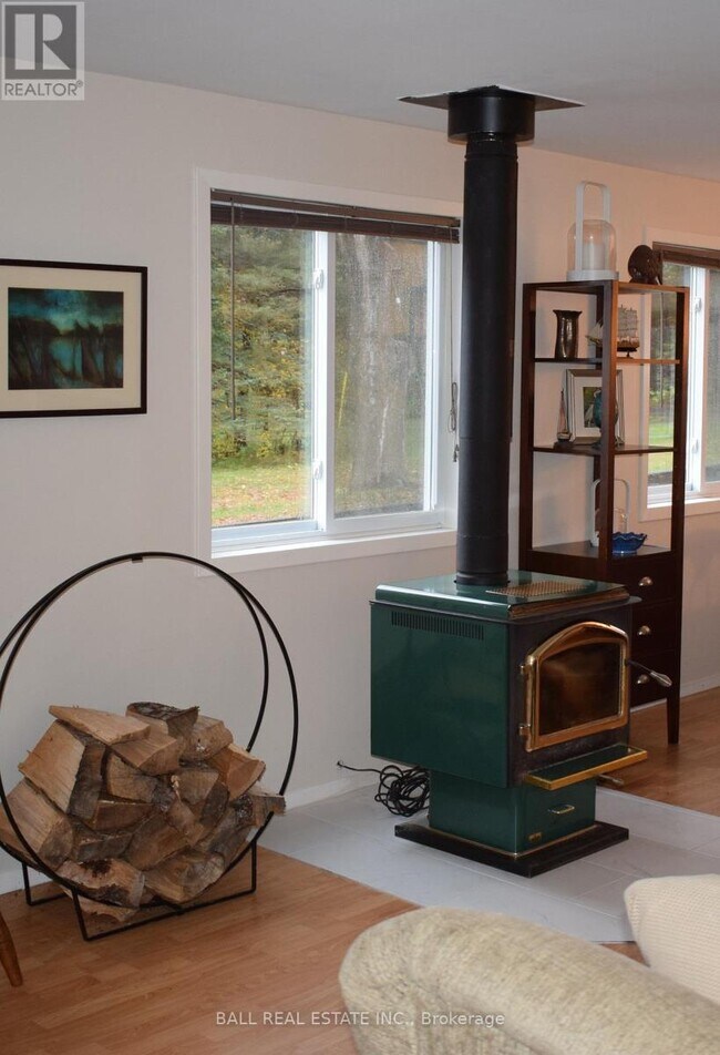 Photo - 86 Renwick Rd