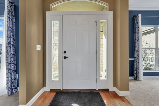 Photo - 8006 Caraway Ave