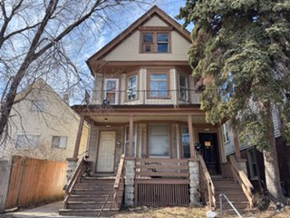 Building Photo - 2553 S 6th St Unit Upper Rental