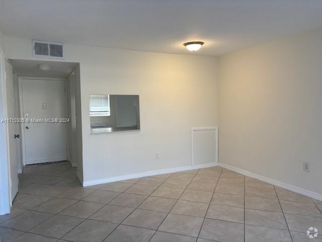 Building Photo - 20200 NE 27th Ct Unit 8 Rental