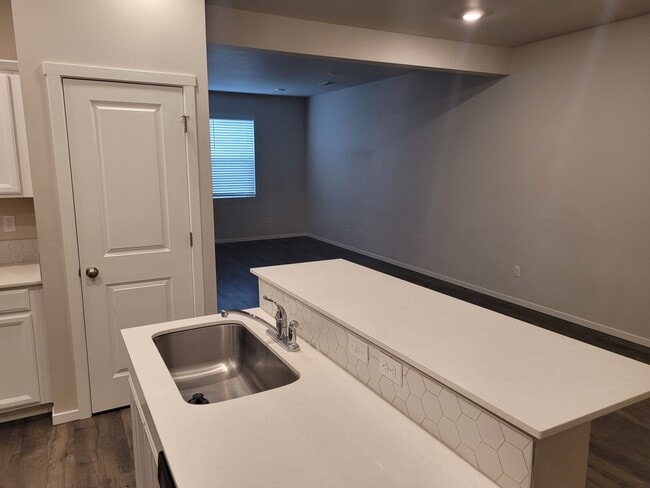 Photo - 1274 NW Upas Pl